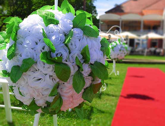 Hochzeitsdekoration Mieten Blumenkugel Rund Um Ihre Hochzeit